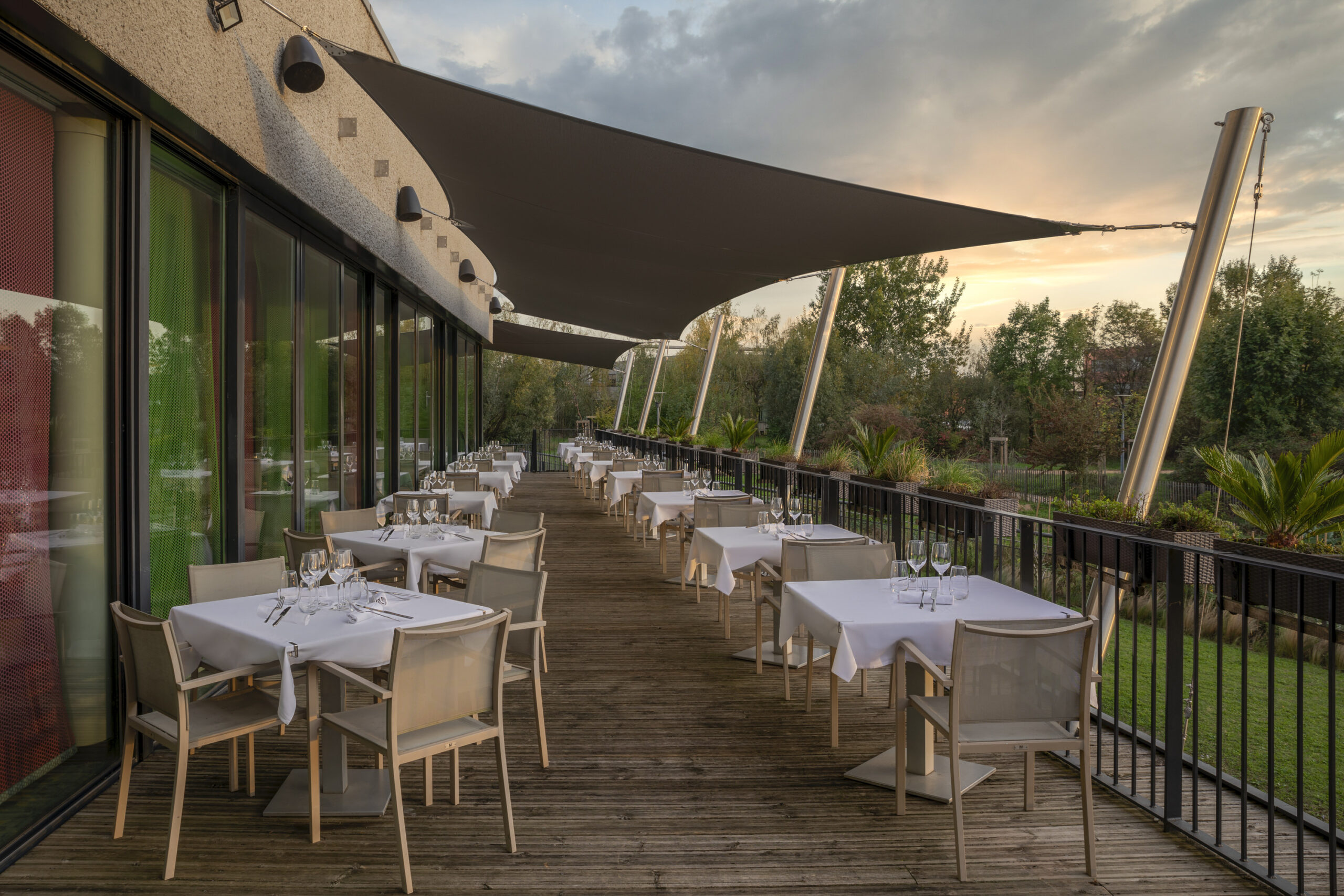 F&B - Terrace Sunset 1